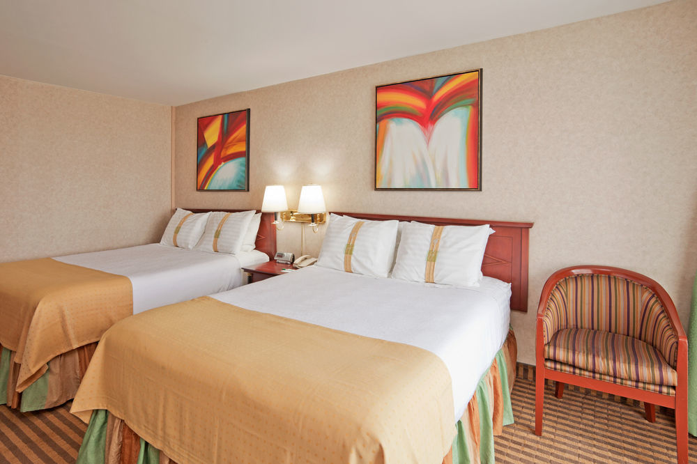 Holiday Inn Niagara Falls-By The Falls By Ihg Εξωτερικό φωτογραφία